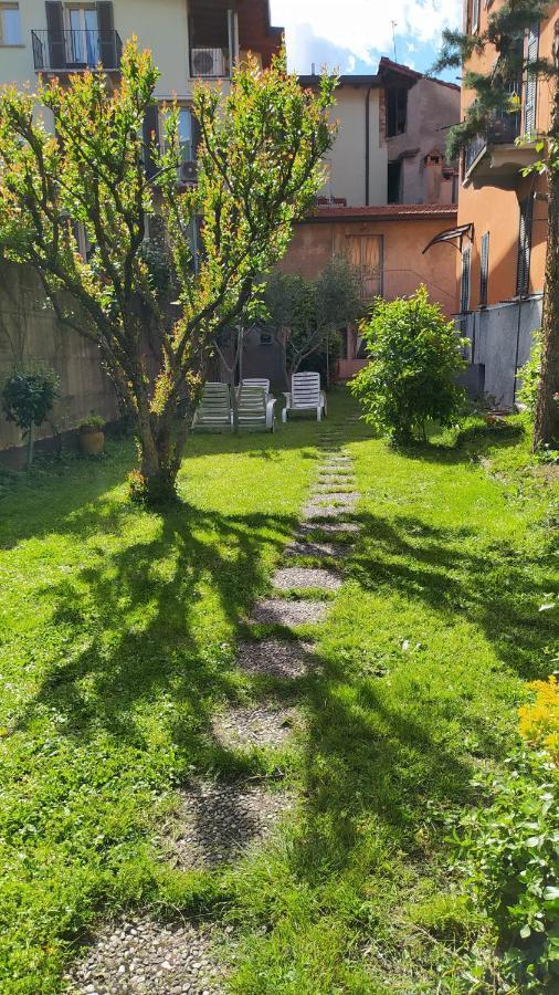 Il Giardino Dei Fiori Appartement Mandello del Lario Buitenkant foto